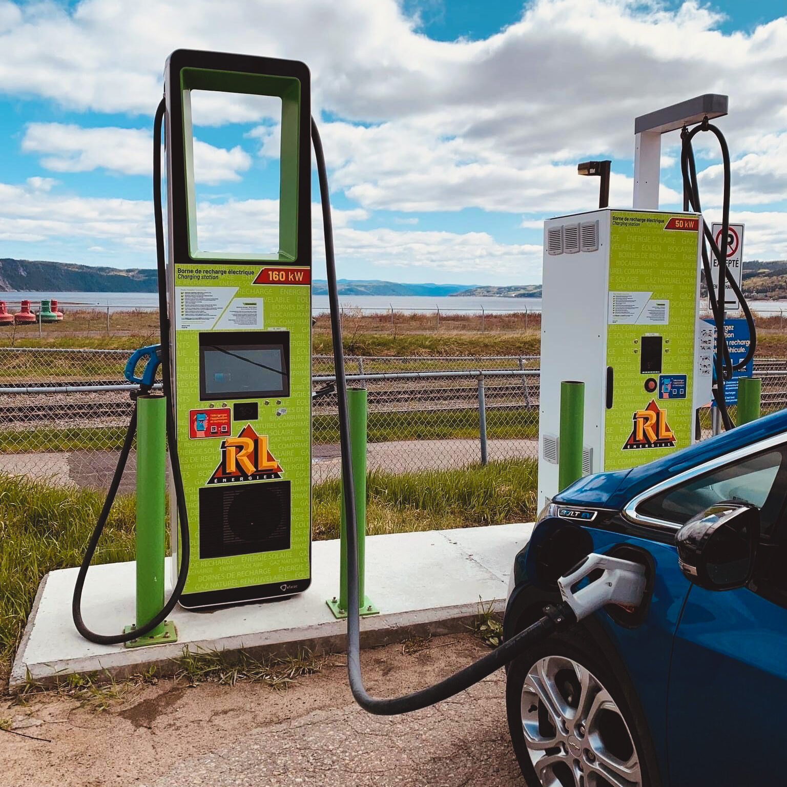 Cloudics white-label platform Rezzo in partnership with RL Energies, launches in the Canadian EV market